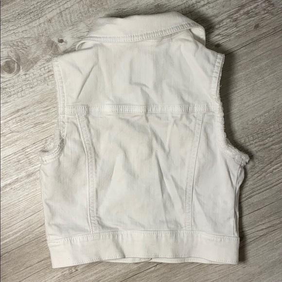 GapKids white denim vest small (6-7) - Picture 3 of 3